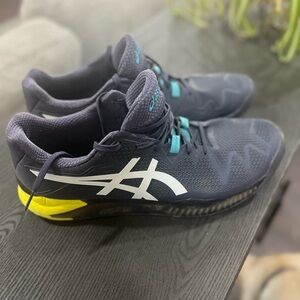 RARE ASICS Men's GEL Resolution 8 Tennis Shoes